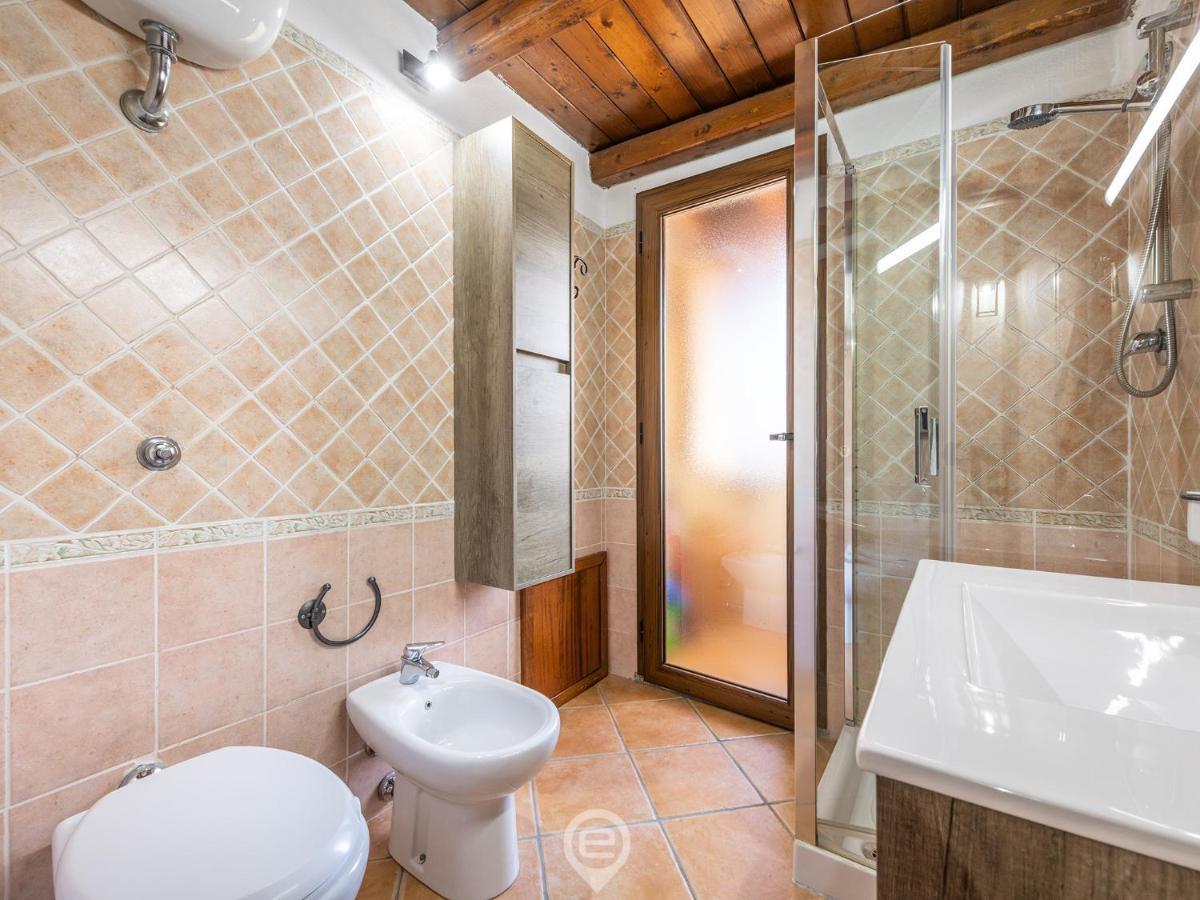 Sun & Sea Studio Тортоли Экстерьер фото